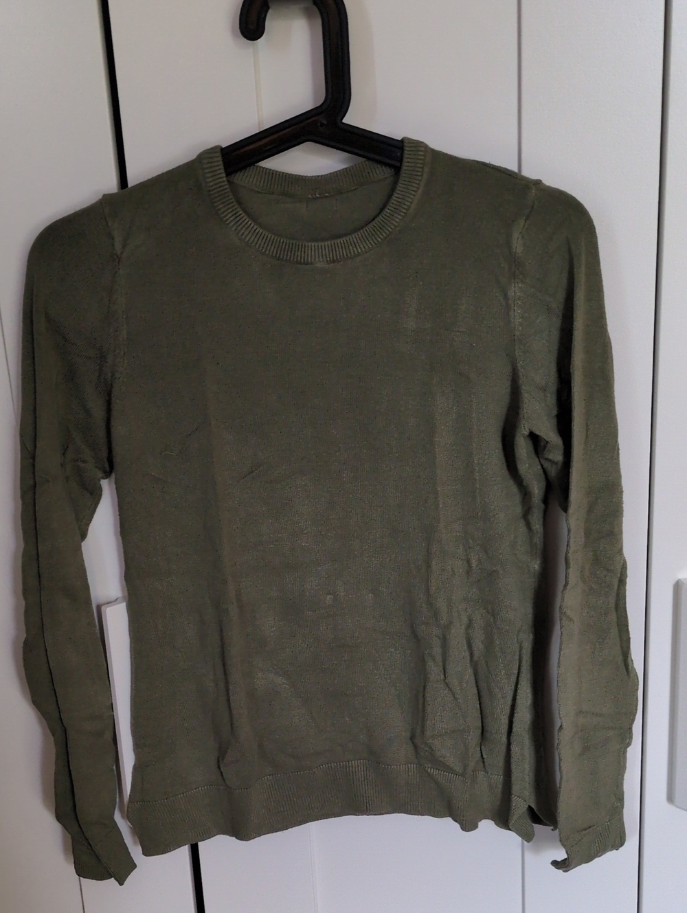 Women’s Olive Long Sleeve Crewneck Tee